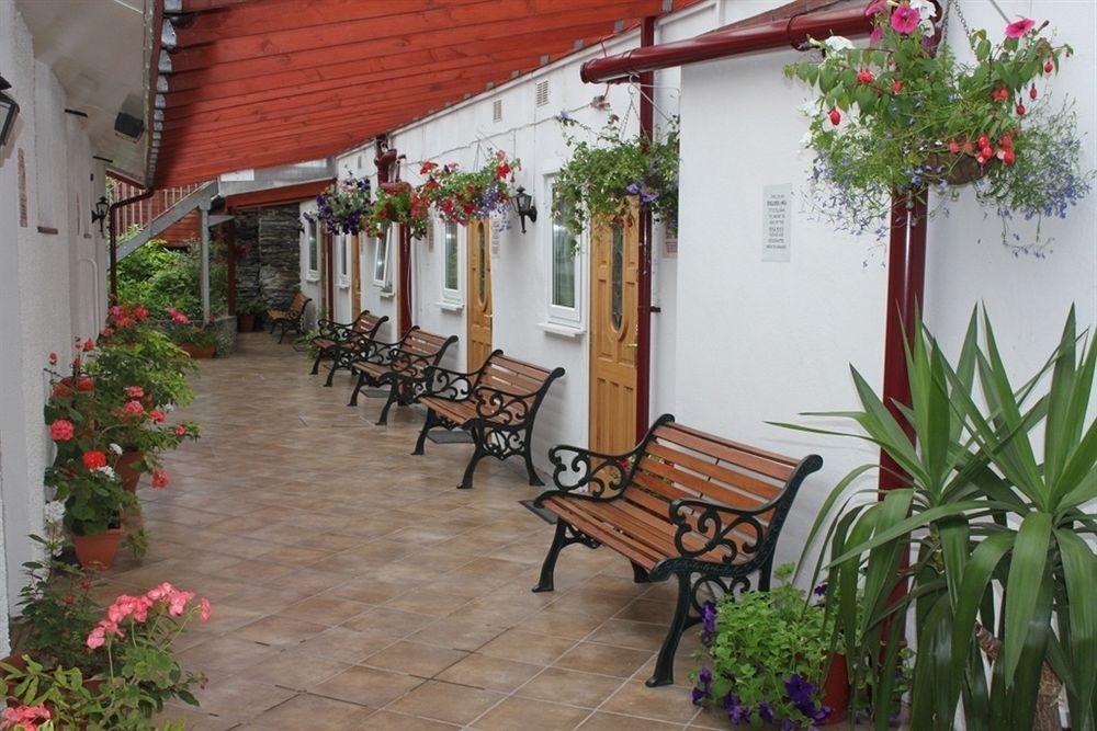 Royal Sportsman Hotel Porthmadog Eksteriør bilde